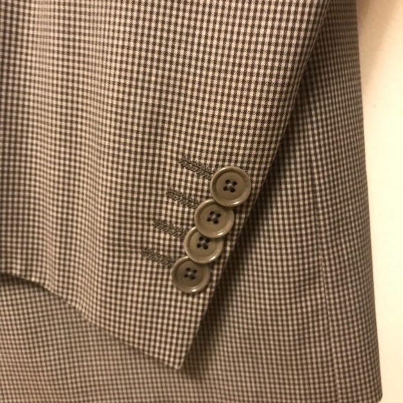 PAL ZILERI AMAZING CONDITION SUIT